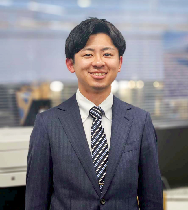 先輩インタビュー画像01